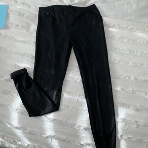 Leather looking leggings